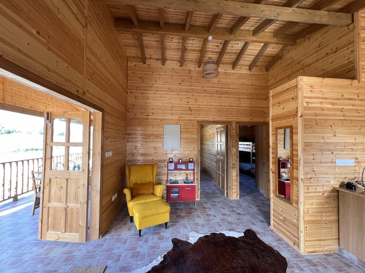 0779fbc6-22fd-4cc1-ae1a-ca93be5a0740