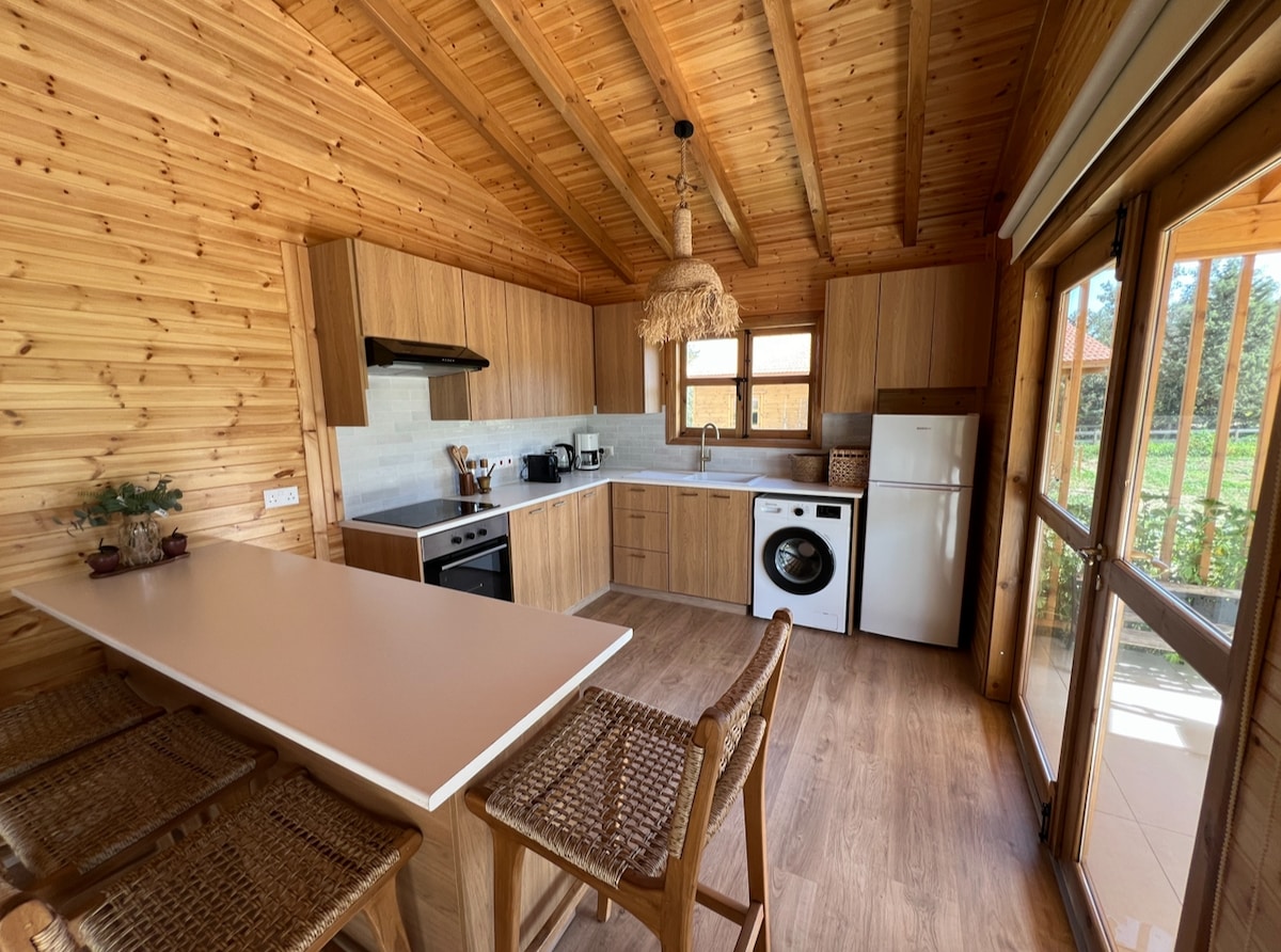 3ee43a9e-0785-4b9e-9d0d-e76008a03f83