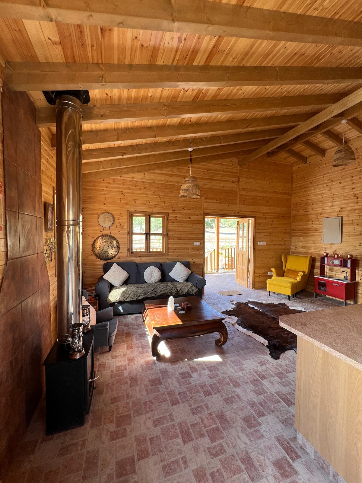 f7f9a7c4-369f-44e8-b2b6-807f54e7416d