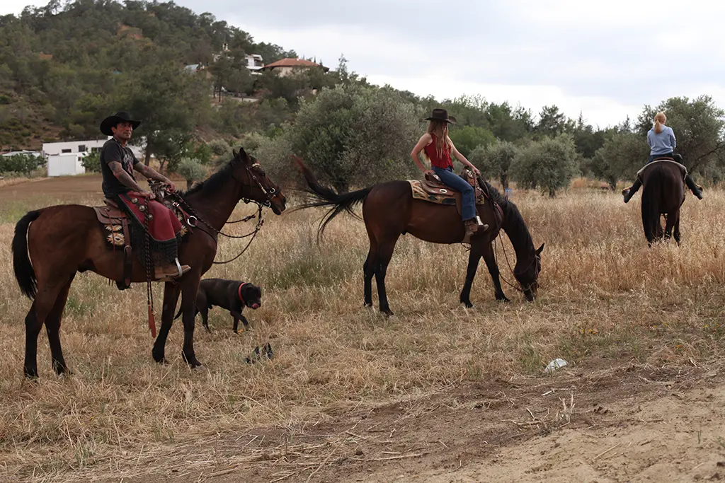 A group on a horse in the Western Riding Style for Western Riding Lessons at at Rock Rose Ranch Cyprus 